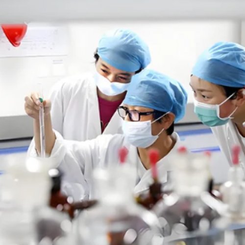 实验室冷藏血液箱研发与测试成功